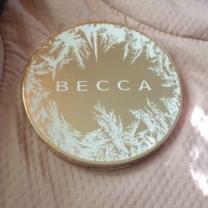 BECCA eyeshadow palette